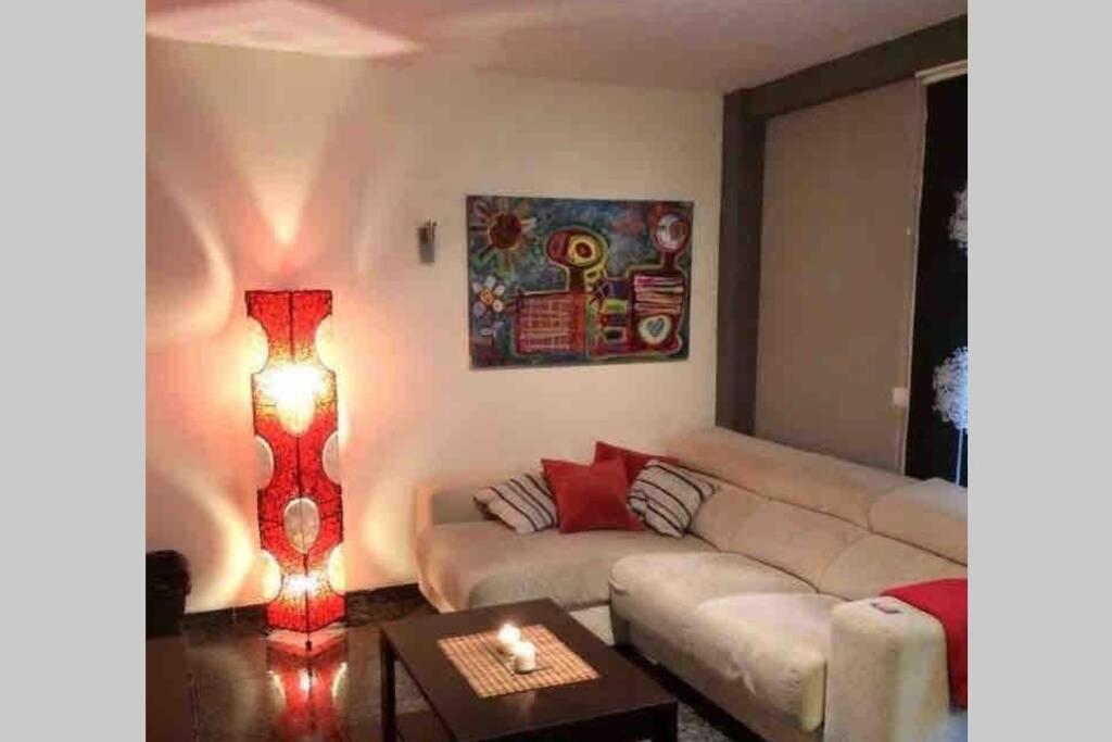 Cosy Two-Bedroom Apartment In The Centre Of El Medano Екстер'єр фото